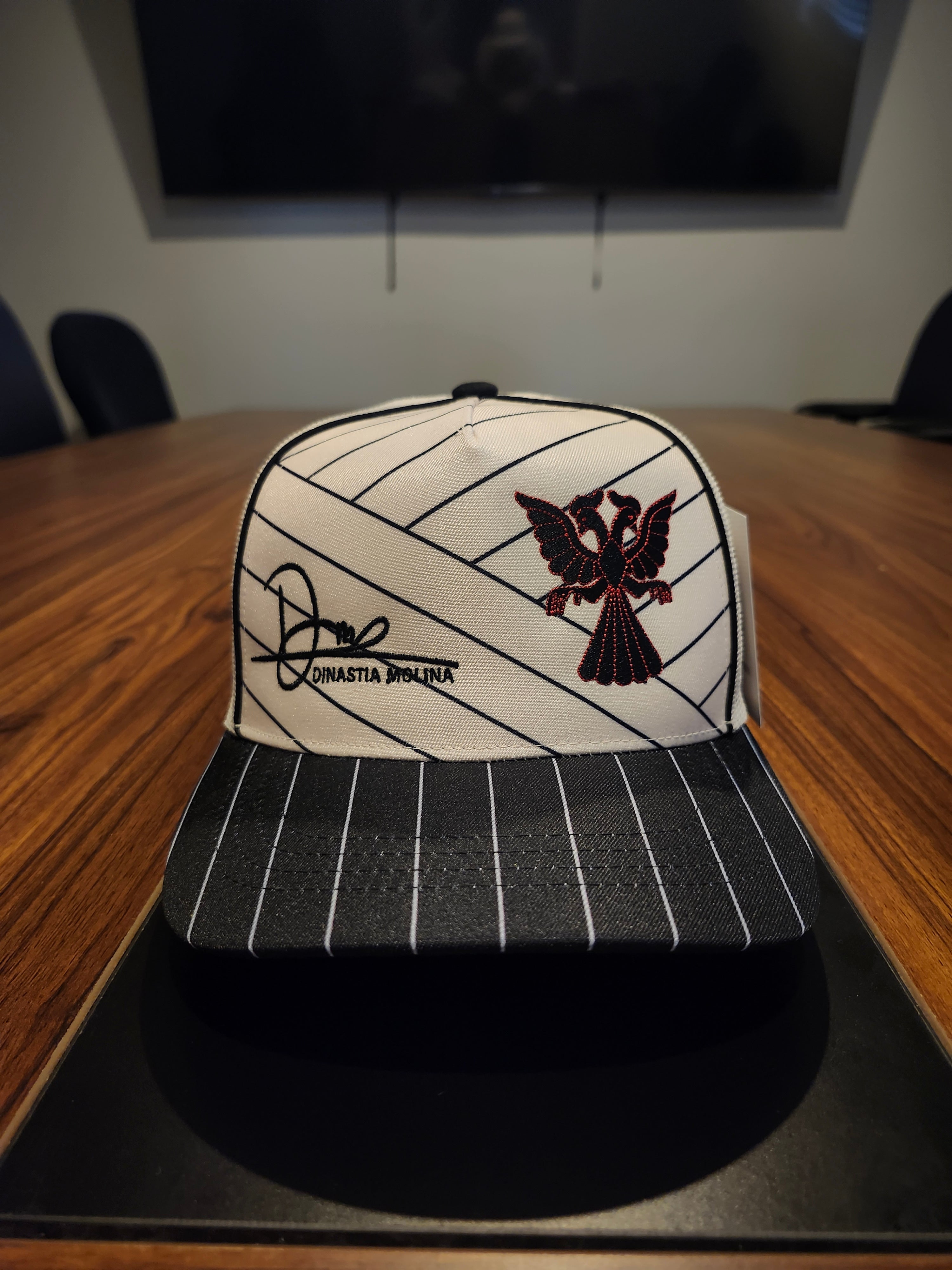 DM Águila Bicéfala // Edición Negra